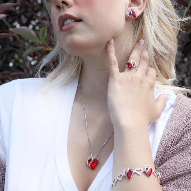 Leafael Jewelry : Meaningful Designs for Special Moments